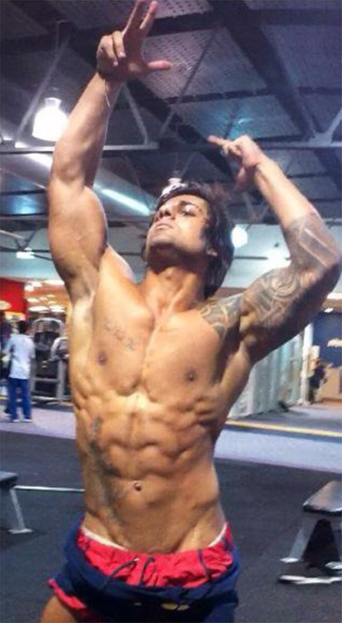 zyzz3