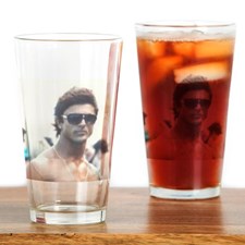 zyzz_drinking_glass